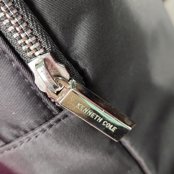 KENNETH COLE REACTION MINI BACKPACK EUC - Picture 7 of 17